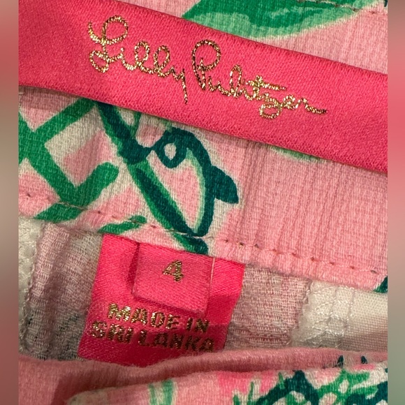 NWOT LILLY PULITZER Tropical Pink and Green Women's Shorts - Picture 7 of 8